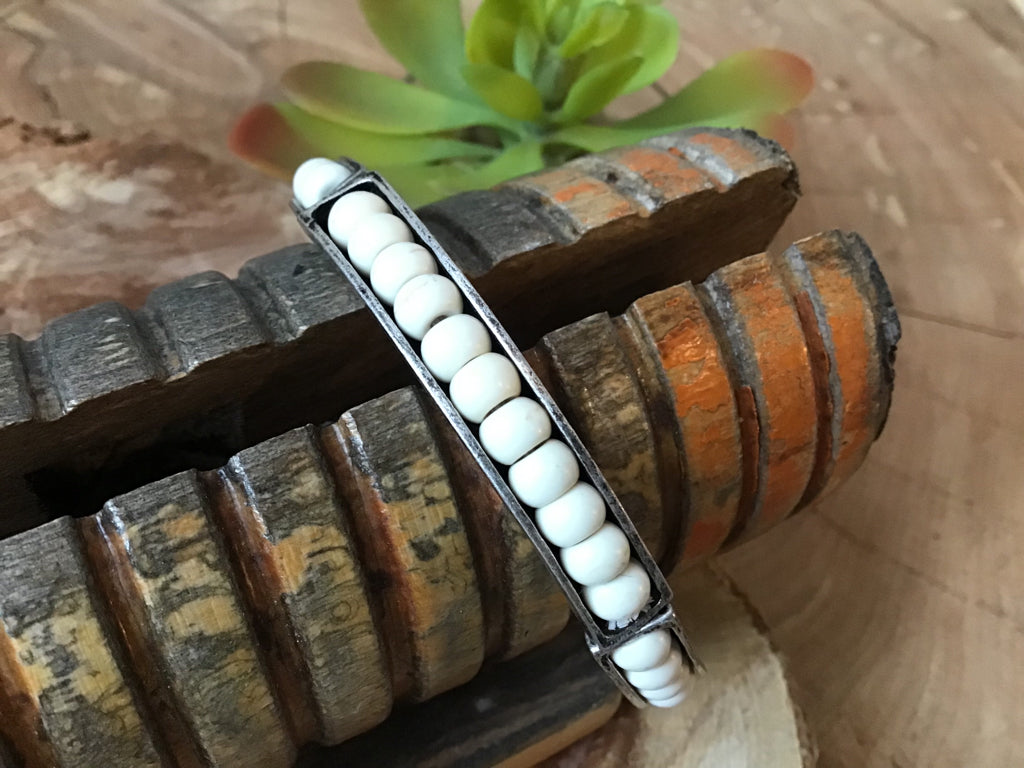 White Buffalo Stretch Bracelet