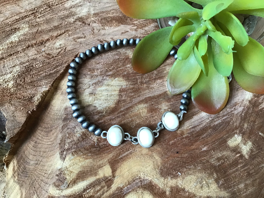 White Buffalo Stone Trio Stretch Bracelet